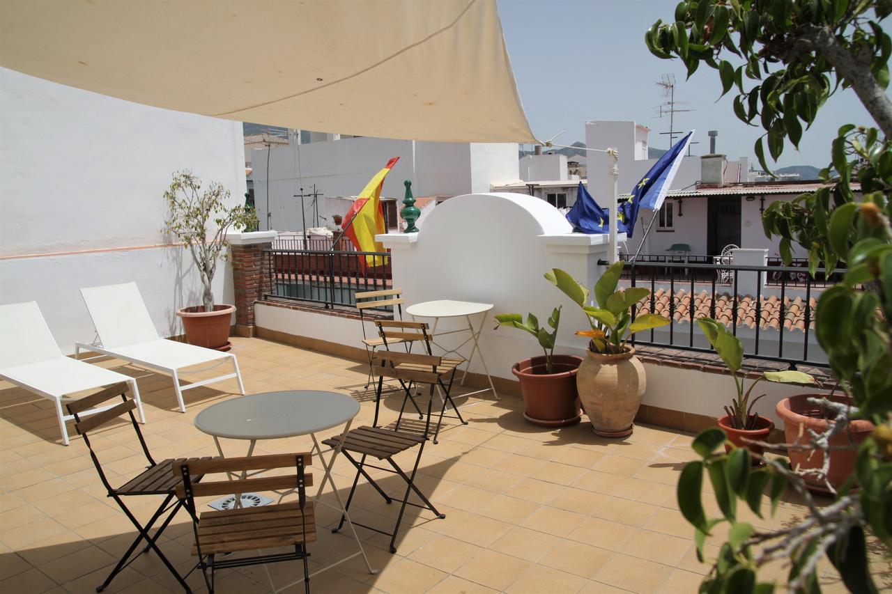 Easy Nerja Bronce Hotel Exterior photo